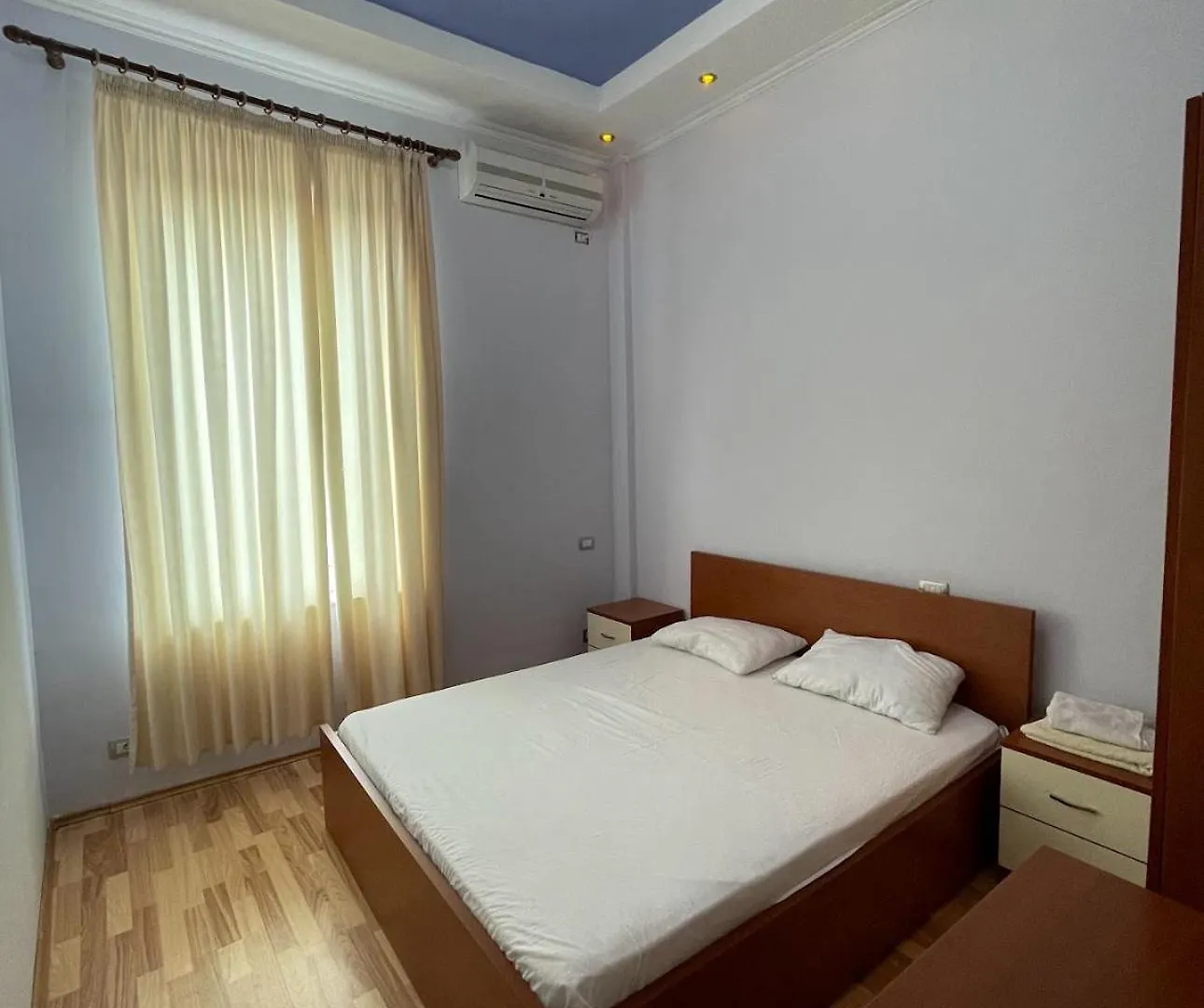 ***  Hotel Haliti Kukes Albânia